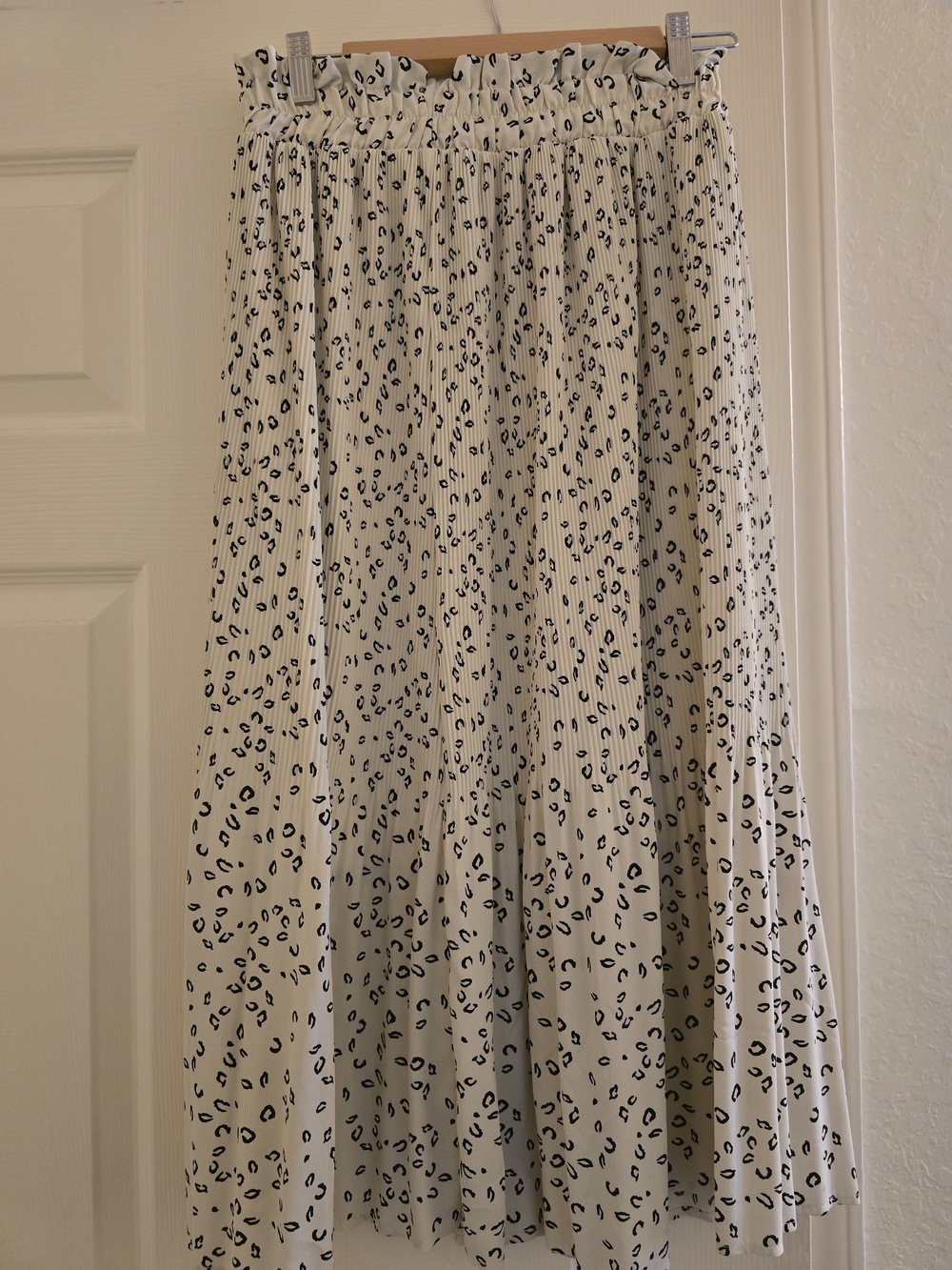 Cream Pleated Leopard-Print Midi Skirt